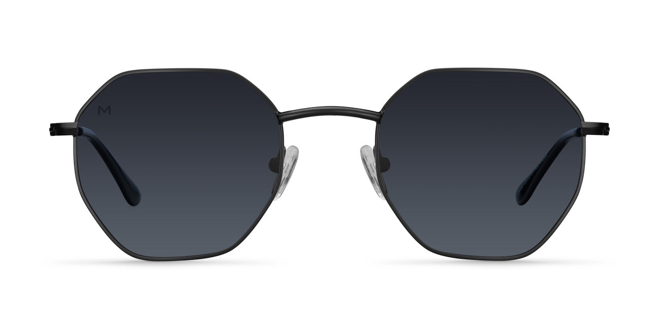 Endo All Black