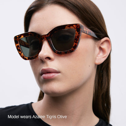 Azalee Tutzetae Olive